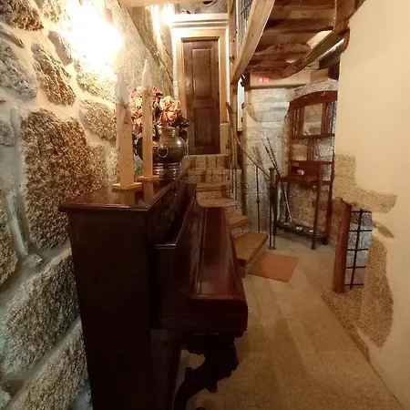 Casa Do Tio Placido بيت للعطل *